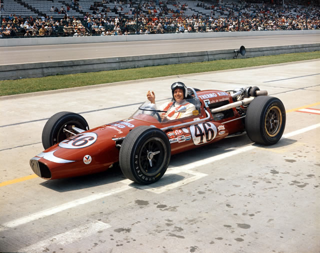 View 1968 Indianapolis 500 Photos